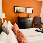 شقة Malusha